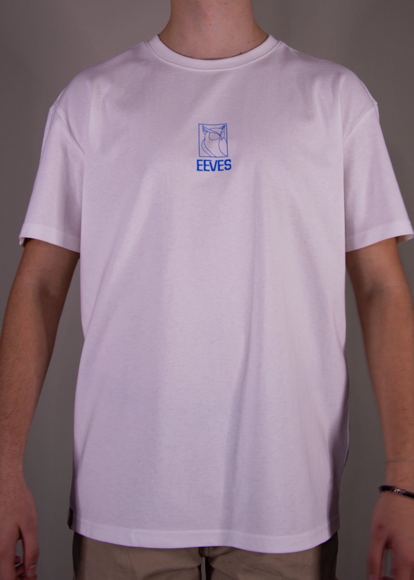 Blue Eeves t-shirt